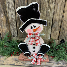 Load image into Gallery viewer, Snowman decoration, Snowman centerpiece, Winter decoration, Snowman decor, Snowman, Ernie Made snowman, Snowman shelf sitter, Wooden snowman