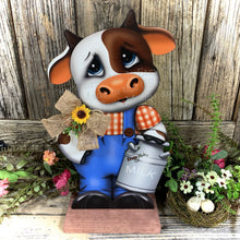 Load image into Gallery viewer, Farmhouse centerpiece, Cow decoration, Primitive Wooden Cow shelf sitter, Country style cow decoration, Bovine decor, Chicken decoration
