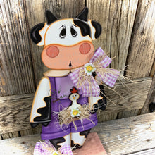 Load image into Gallery viewer, Farmhouse centerpiece, Cow decoration, Primitive Wooden Cow shelf sitter, Country style cow decoration, Bovine decor, Chicken decoration