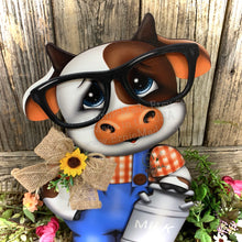 Load image into Gallery viewer, Farmhouse centerpiece, Cow decoration, Primitive Wooden Cow shelf sitter, Country style cow decoration, Bovine decor, Chicken decoration