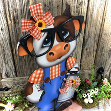 Load image into Gallery viewer, Farmhouse centerpiece, Cow decoration, Primitive Wooden Cow shelf sitter, Country style cow decoration, Bovine decor, Chicken decoration