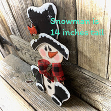 Load image into Gallery viewer, Snowman door hanger, Christmas door hanger, Snowman wreath attachment, Wooden Snowman and Cardinal, Christmas crafts, Snowman sign, leaner