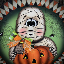 Load image into Gallery viewer, Halloween door hanger, Farmhouse Halloween, Fall home decor, Wood Mummy Halloween sign, Fall decor for the home, Mummy and pumpkin wreath