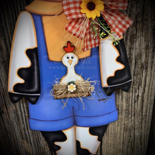 Load image into Gallery viewer, Farmhouse cow door hanger, Cow decoration, Wooden Cow sign, Cow door hanger, Farmhouse wall decor, Bovine decor, Farm Cow wreath attachment