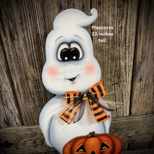 Load image into Gallery viewer, Halloween centerpiece, Halloween Decoration, Ghost Decoration, Jack o lantern decoration, Halloween, wooden Ghost, Halloween ghost Wreath,