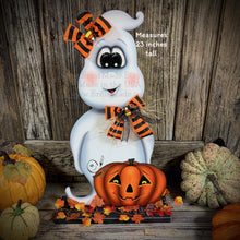 Load image into Gallery viewer, Halloween centerpiece, Halloween Decoration, Ghost Decoration, Jack o lantern decoration, Halloween, wooden Ghost, Halloween ghost Wreath,