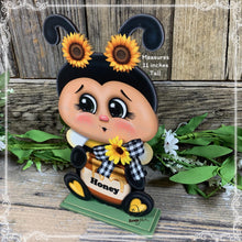 Load image into Gallery viewer, Bee decoration, queen Bee for table, mantle, shelf, kitchen island, Summer Tiered tray, Bumble Bee, honeybee, cottage garden sunflower