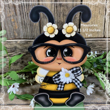 Load image into Gallery viewer, Bee decoration, cute Bee for tabletop, mantle, shelf, kitchen island, Summer Tiered tray decor, Bumble Bee, honeybee, cottage garden