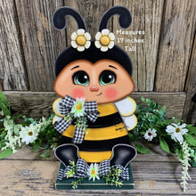 Load image into Gallery viewer, Bee decoration, Bee arrangement for table, bee shelf sitter, kitchen island decoration for summer, cute Bumble Bee, Queen bee, garden decor
