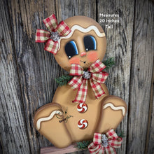 Load image into Gallery viewer, Gingerbread Decoration, Christmas door hanger, Gingerbread Christmas wreath for front door, gingerbread man, vintage Christmas sign for door