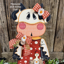 Load image into Gallery viewer, Farmhouse centerpiece, Cow decoration, Primitive Wooden Cow shelf sitter, Country style cow decoration, Bovine decor, Chicken decoration
