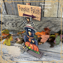 Load image into Gallery viewer, Fall Crow decoration, funny Crow on pumpkin Patch sign, wooden Fall shelf sitter, Halloween, Primitive Harvest Crow and corn, Farmhouse crow