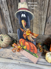 Load image into Gallery viewer, Wooden Crow Pumpkin Patch Sign, Fall Porch decoration, Harvest Pumpkin and crow, Hay-stack accent, Halloween, Thanksgiving Farmhouse Decor