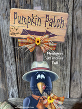 Load image into Gallery viewer, Wooden Crow Pumpkin Patch Sign, Fall Porch decoration, Harvest Pumpkin and crow, Hay-stack accent, Halloween, Thanksgiving Farmhouse Decor