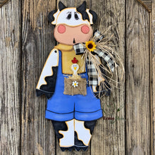 Load image into Gallery viewer, Farmhouse cow door hanger, Cow decoration, Wooden Cow sign, Cow door hanger, Farmhouse wall decor, Bovine decor, Farm Cow wreath attachment