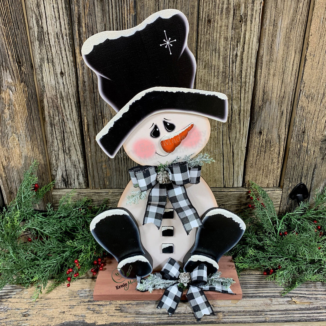 Snowman decoration, Snowman centerpiece, Winter decoration, Snowman decor, Snowman, Ernie Made snowman, Snowman shelf sitter, Wooden snowman