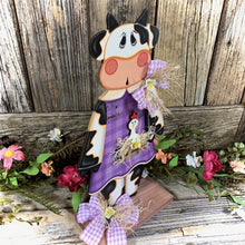 Load image into Gallery viewer, Farmhouse centerpiece, Cow decoration, Primitive Wooden Cow shelf sitter, Country style cow decoration, Bovine decor, Chicken decoration
