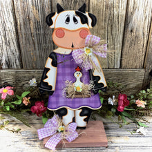Load image into Gallery viewer, Farmhouse centerpiece, Cow decoration, Primitive Wooden Cow shelf sitter, Country style cow decoration, Bovine decor, Chicken decoration
