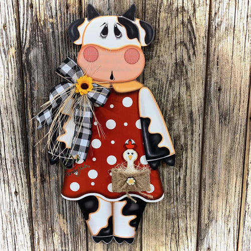 Farmhouse cow door hanger, Cow decoration, Wooden Cow sign, Cow door hanger, Farmhouse wall decor, Bovine decor, Farm Cow wreath attachment