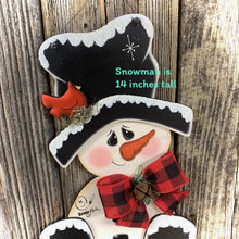 Load image into Gallery viewer, Snowman door hanger, Christmas door hanger, Snowman wreath attachment, Wooden Snowman and Cardinal, Christmas crafts, Snowman sign, leaner
