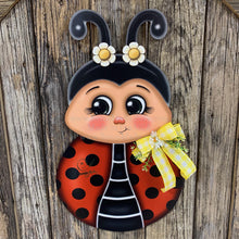Load image into Gallery viewer, Ladybug decoration, Ladybug door hanger, Ladybug sign, wooden ladybug, Ladybug Porch sign, Ladybug wreath for front door, Summer door hanger
