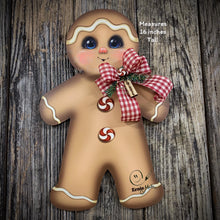 Load image into Gallery viewer, Gingerbread Decoration, Christmas wreath for front door, Gingerbread wreath, gingerbread man, vintage Christmas sign, cute Gingerbread man
