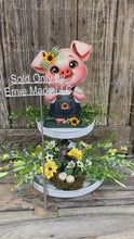 Load and play video in Gallery viewer, Farmhouse pig decoration, Tiered tray pig decor, pig shelf sitter, baby pig with bow, Wooden pig, pig kitchen decoration, Pig farmhouse sign
