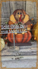 Load and play video in Gallery viewer, Thanksgiving decoration, Turkey and pumpkin, Autumn floral arrangement for table, shelf, Fall mantle decor Tiered tray, cute wooden Turkey
