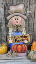 Load and play video in Gallery viewer, Scarecrow for Fall decoration, Pumpkin sign for porch, Hello Fall sign, Wooden Scarecrow with hat, Halloween porch decor, Thanksgiving decor
