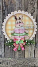 Load and play video in Gallery viewer, Spring Bunny Wreath, Front door hanger for Easter, Spring Farmhouse door decor, Wooden round door hanger, Vintage bunny sign, Bunny decor,

