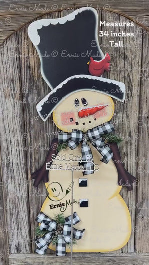 Wooden Snowman decoration, Winter door hanger, Large Snowman wreath for front door, Christmas porch decoration, Primitive snowman door decor