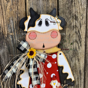 Farmhouse cow door hanger, Cow decoration, Wooden Cow sign, Cow door hanger, Farmhouse wall decor, Bovine decor, Farm Cow wreath attachment