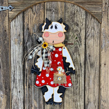 Load image into Gallery viewer, Farmhouse cow door hanger, Cow decoration, Wooden Cow sign, Cow door hanger, Farmhouse wall decor, Bovine decor, Farm Cow wreath attachment
