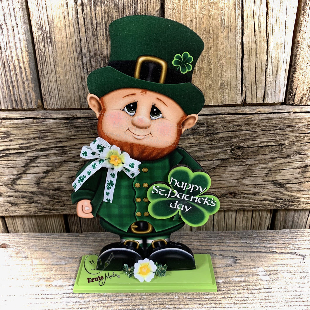 St. Patrick's Day Decoration, tiered tray decor, Wooden leprechaun, Irish decor, shelf sitter, Shamrock sign, cute leprechaun with Shamrock